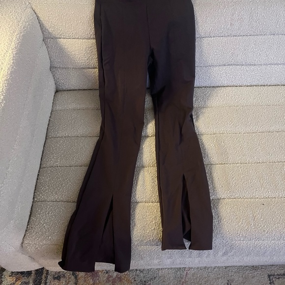 NWOT Alo Airbrush High-Waist Flutter Legging Limited Edition Color - Picture 6 of 7